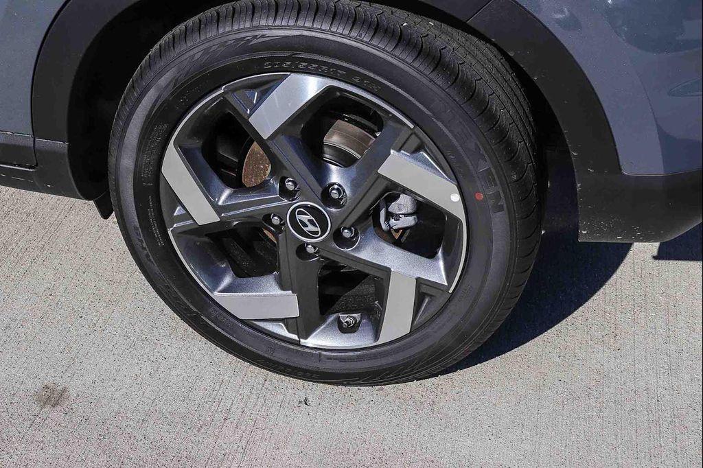 new 2026 Hyundai Venue car, priced at $25,050