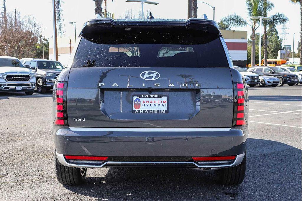 new 2026 Hyundai Palisade Hybrid car, priced at $57,686