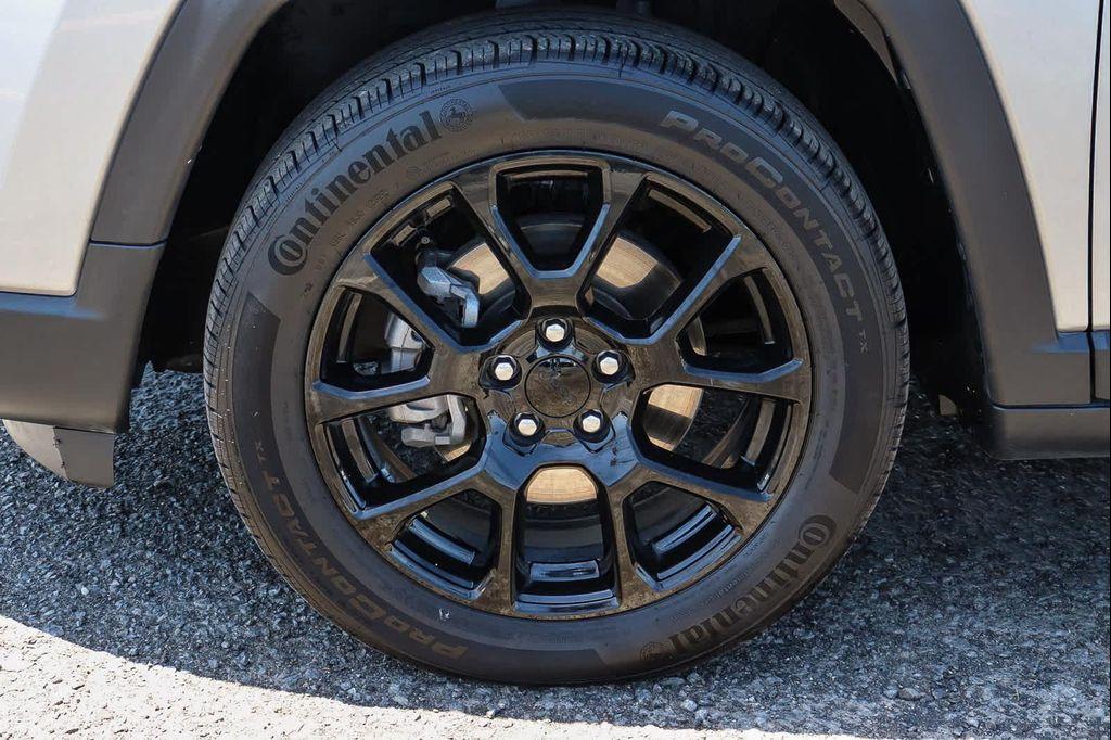used 2022 Jeep Compass car, priced at $23,895