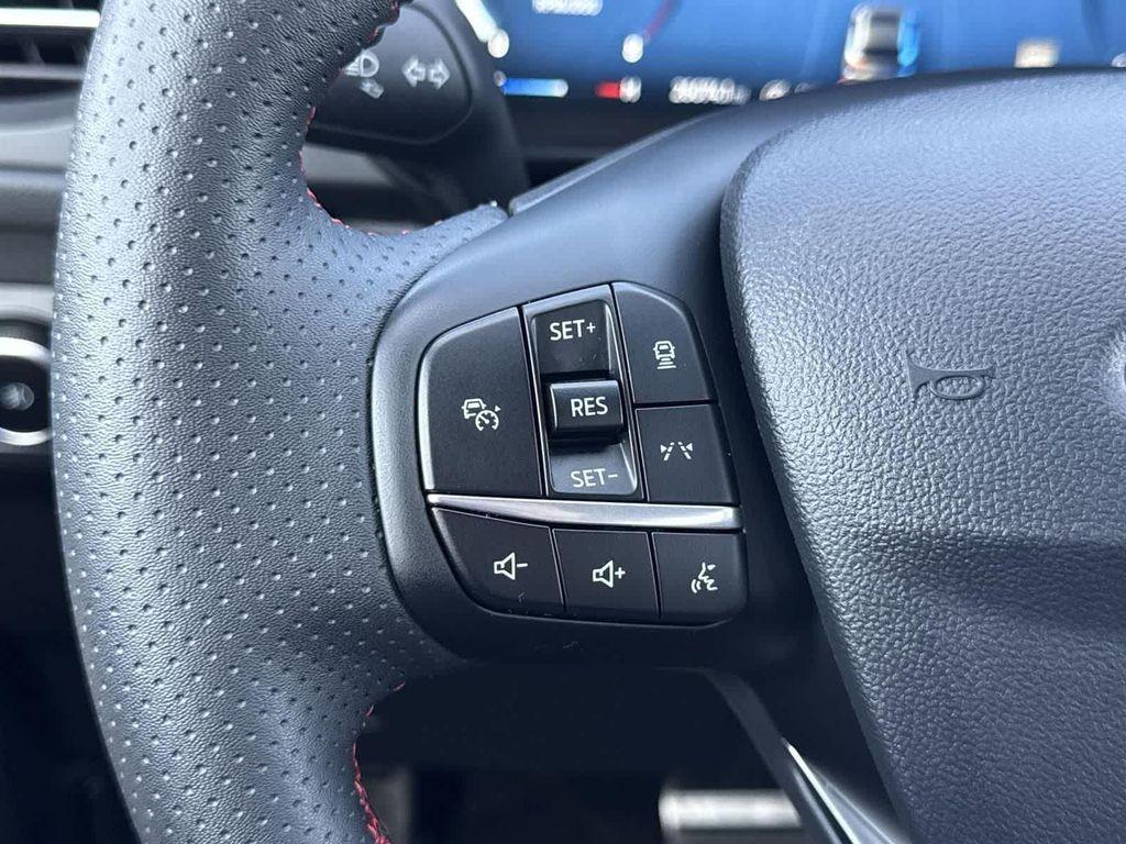 used 2024 Ford Escape car, priced at $26,582