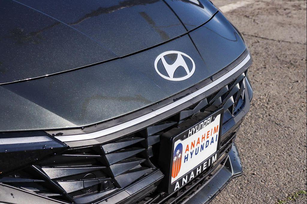 new 2025 Hyundai Elantra car, priced at $22,045