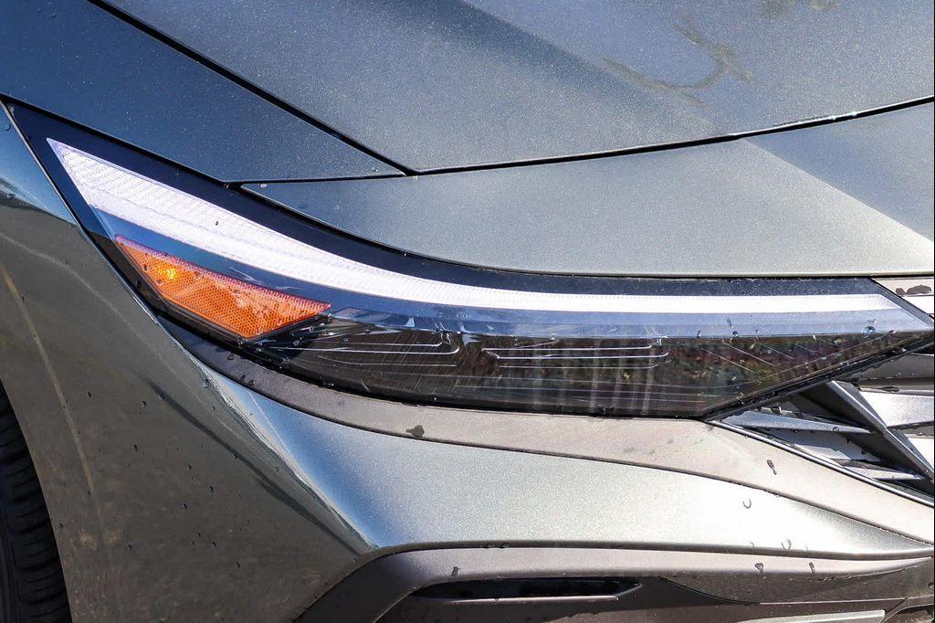 new 2025 Hyundai Elantra car, priced at $22,045