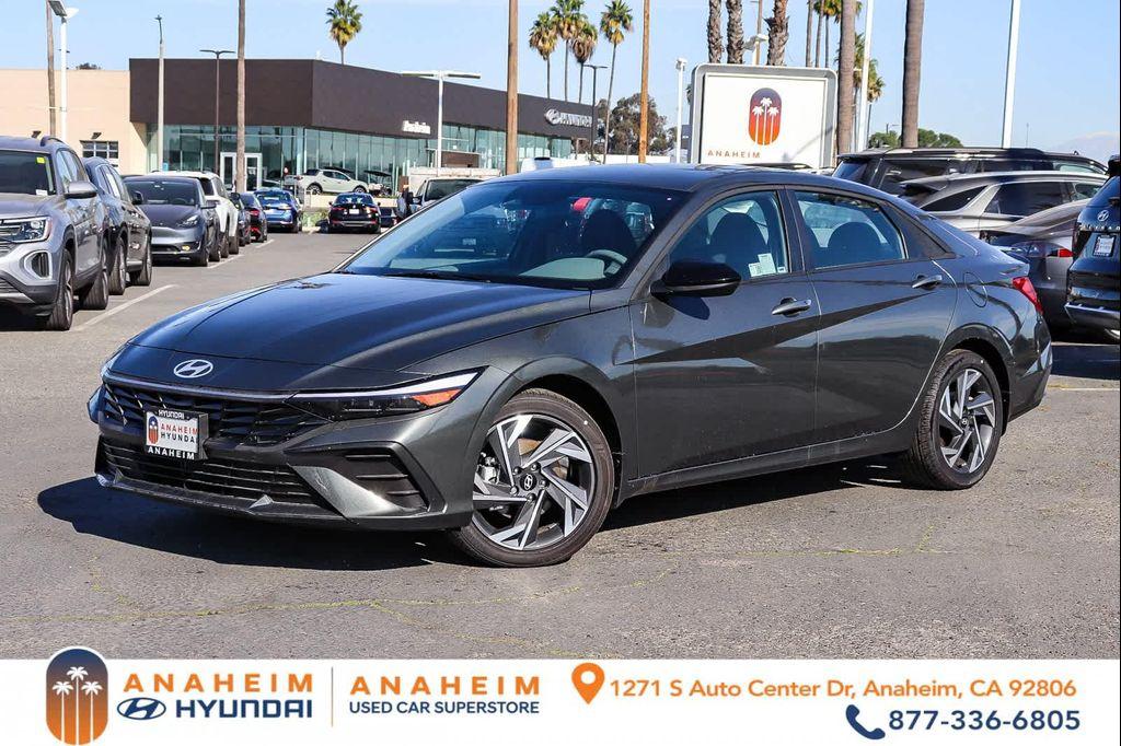 new 2025 Hyundai Elantra car, priced at $22,045
