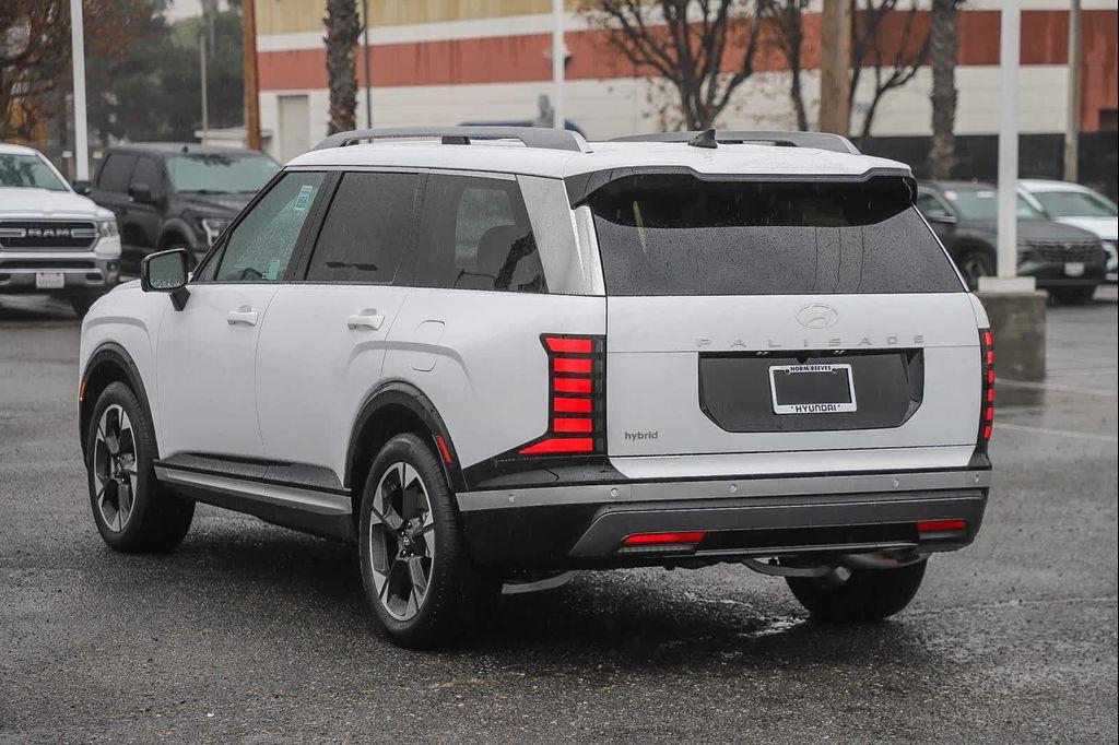 new 2026 Hyundai Palisade Hybrid car, priced at $54,305