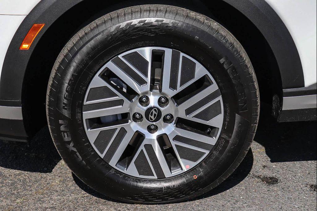 new 2026 Hyundai Palisade Hybrid car, priced at $46,425