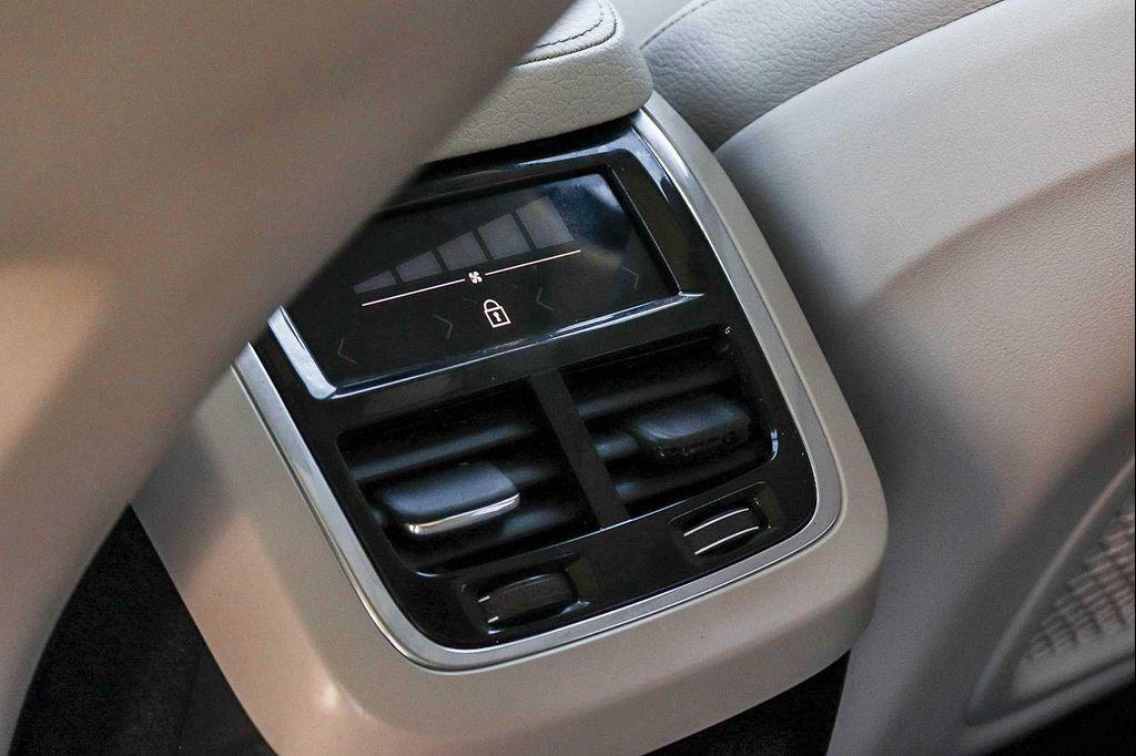 used 2022 Volvo XC90 Recharge Plug-In Hybrid car, priced at $39,975