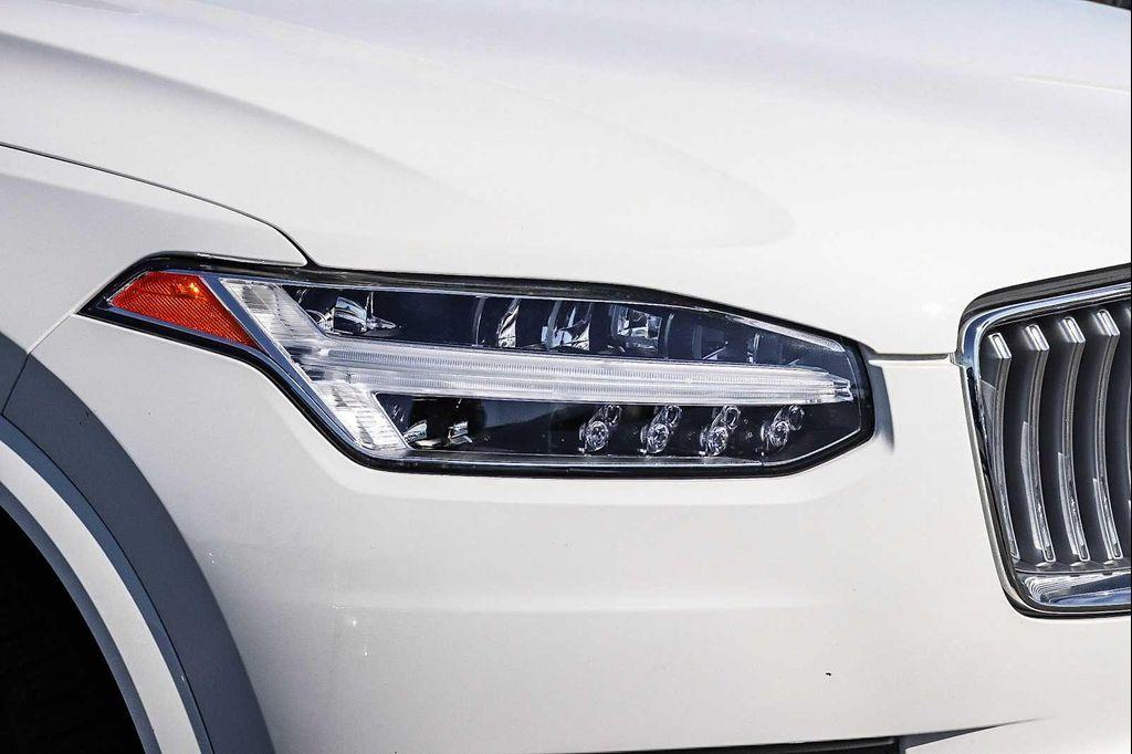 used 2022 Volvo XC90 Recharge Plug-In Hybrid car, priced at $39,975