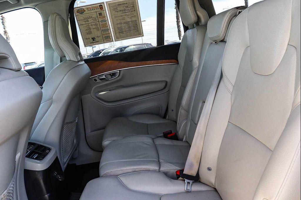 used 2022 Volvo XC90 Recharge Plug-In Hybrid car, priced at $39,975