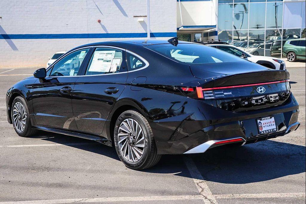 new 2026 Hyundai Sonata Hybrid car, priced at $31,765