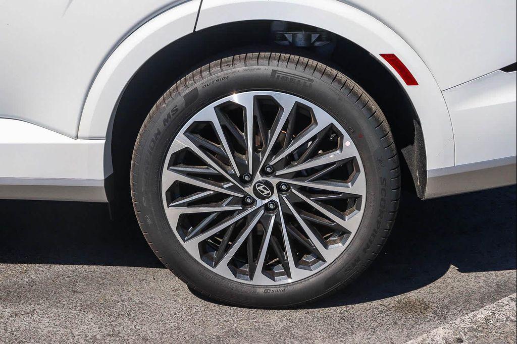 new 2026 Hyundai Palisade Hybrid car, priced at $61,265