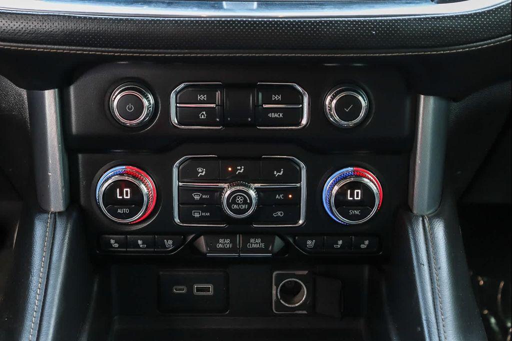 used 2021 GMC Yukon car, priced at $41,997
