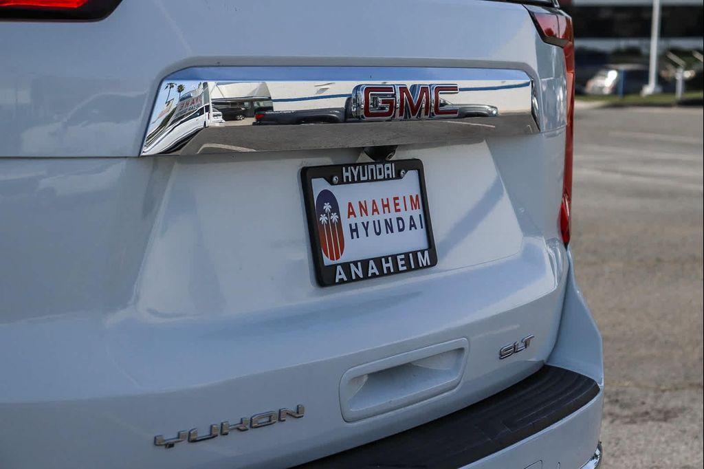 used 2021 GMC Yukon car, priced at $41,997