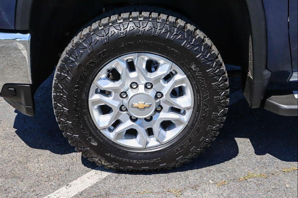 used 2021 Chevrolet Silverado 3500 car, priced at $51,998
