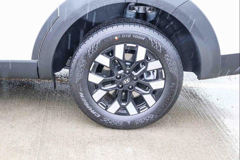 new 2026 Hyundai SANTA CRUZ car, priced at $32,140