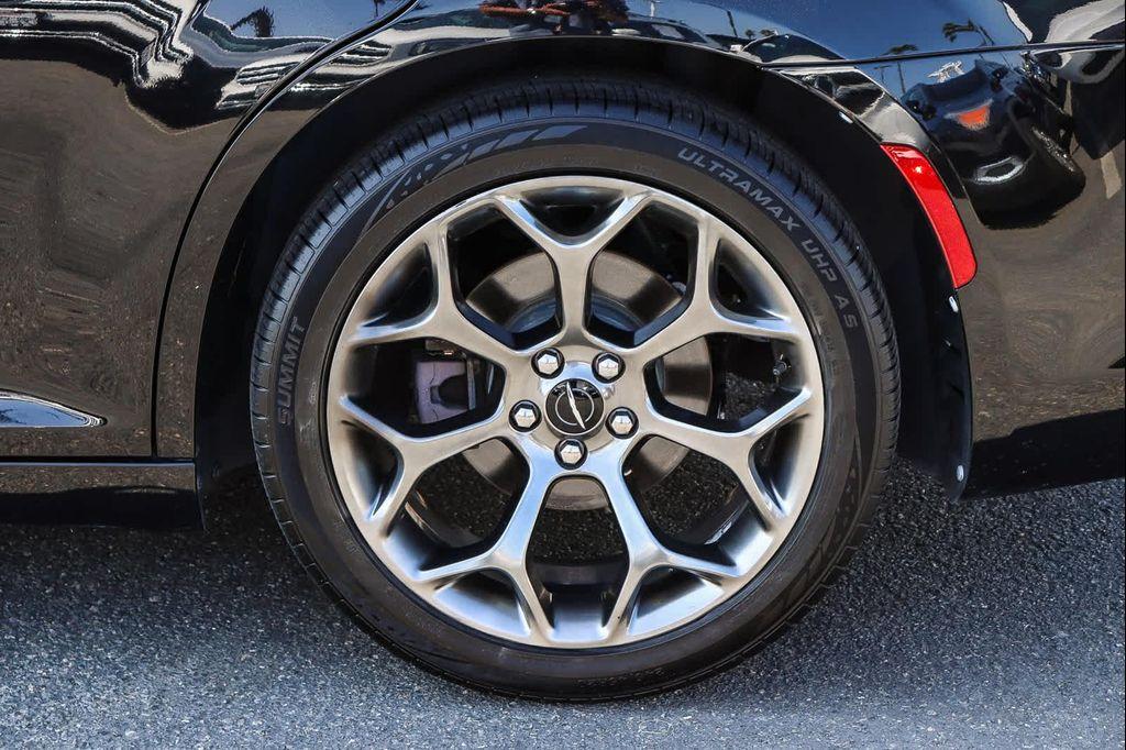 used 2018 Chrysler 300 car, priced at $14,795