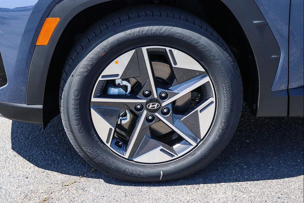 new 2026 Hyundai Tucson car, priced at $30,200