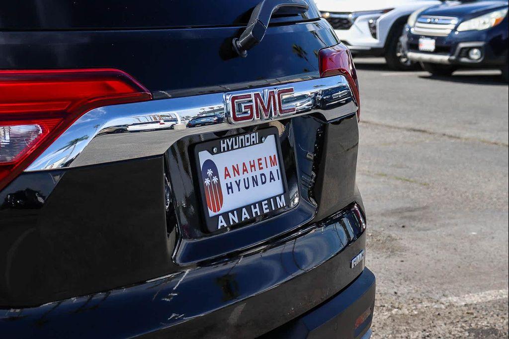 used 2018 GMC Acadia car, priced at $17,400