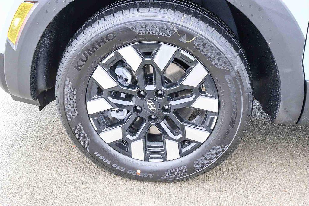 new 2026 Hyundai SANTA CRUZ car, priced at $32,625