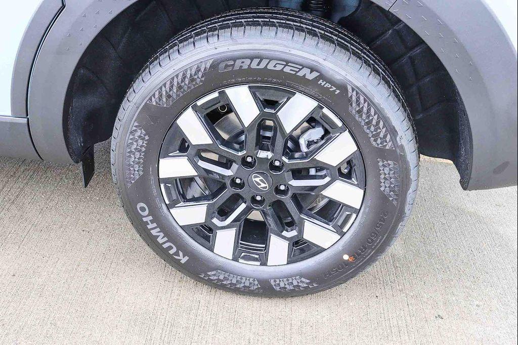 new 2026 Hyundai SANTA CRUZ car, priced at $32,625