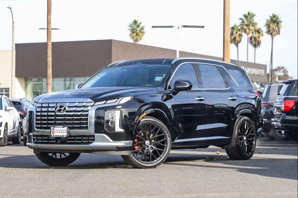 used 2023 Hyundai Palisade car, priced at $38,442