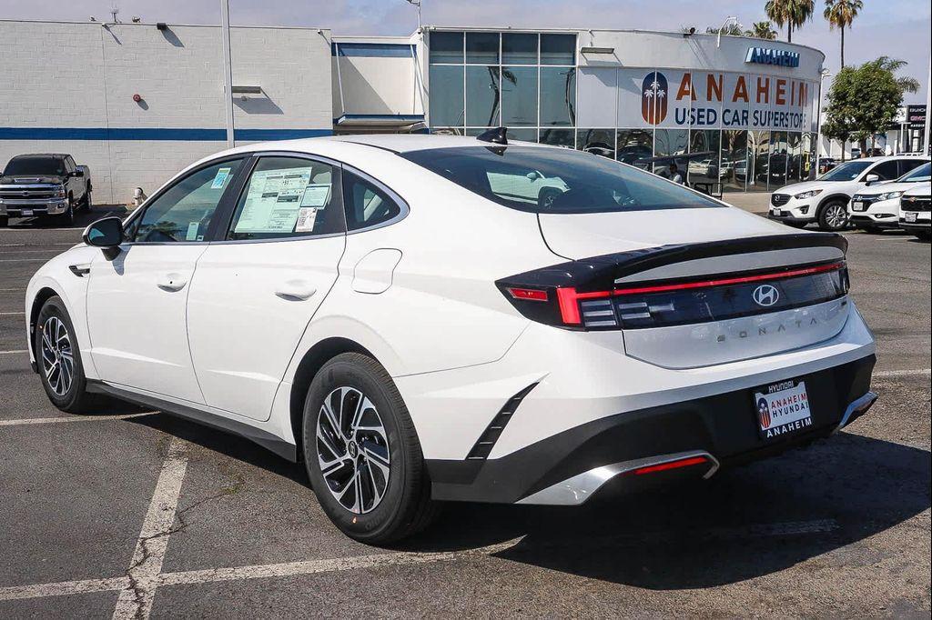 new 2026 Hyundai Sonata Hybrid car, priced at $28,982