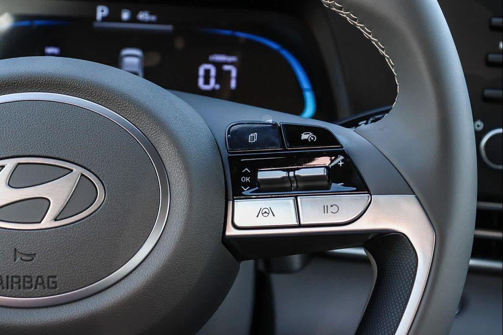 new 2025 Hyundai Elantra car, priced at $22,447