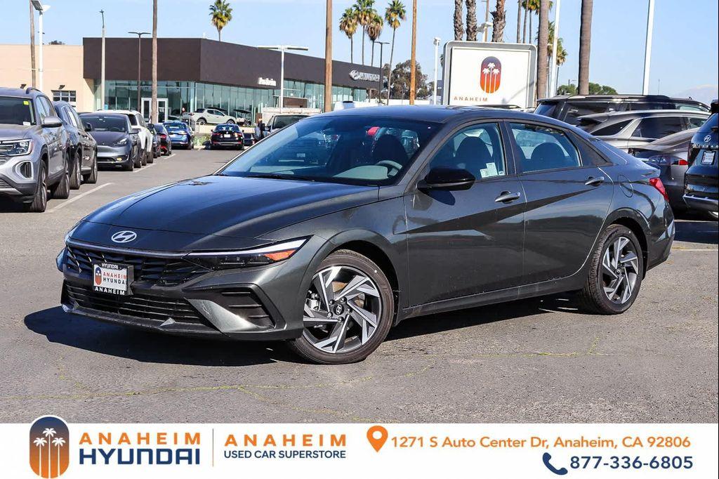 new 2025 Hyundai Elantra car, priced at $22,447