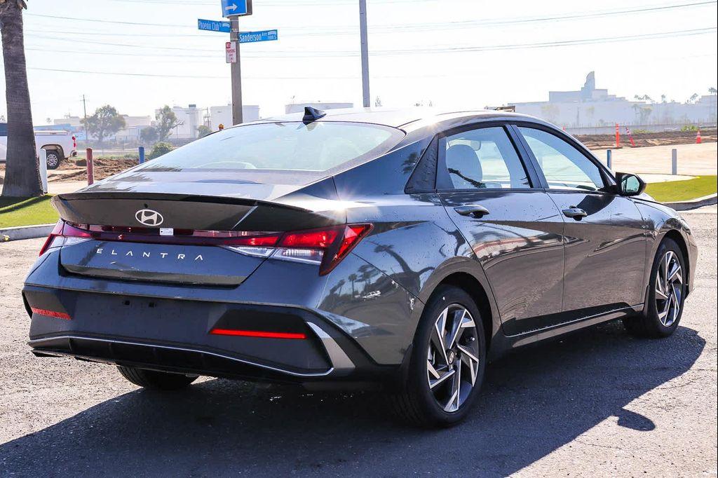 new 2025 Hyundai Elantra car, priced at $22,447