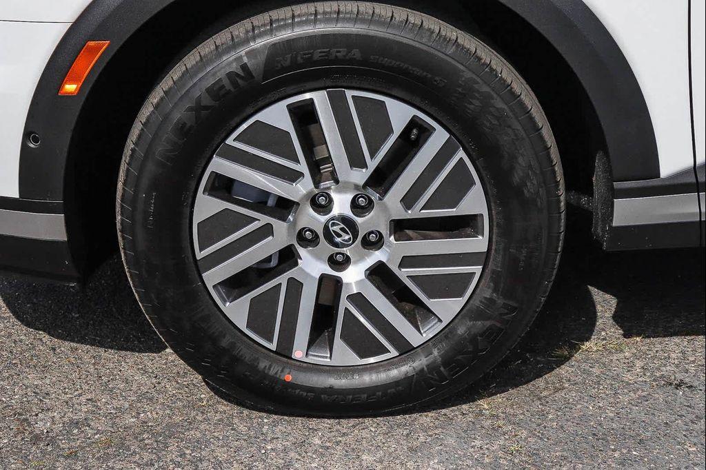 new 2026 Hyundai Palisade Hybrid car, priced at $48,850