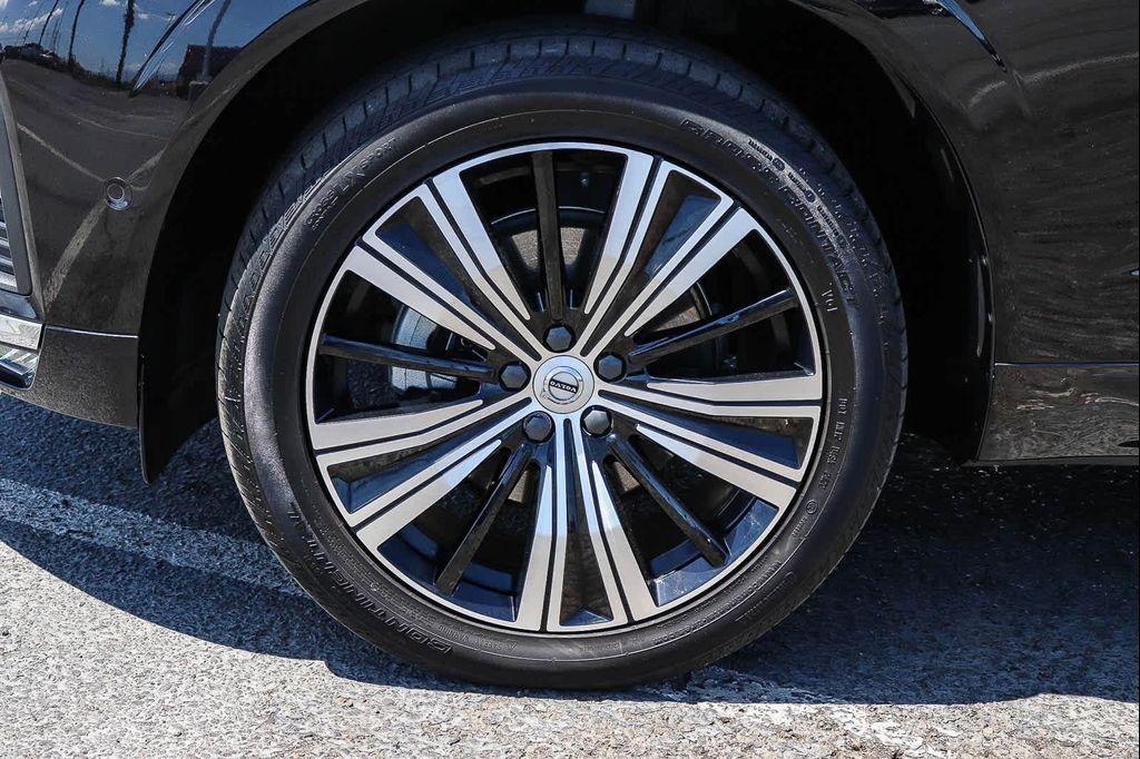 used 2023 Volvo XC60 car, priced at $35,998
