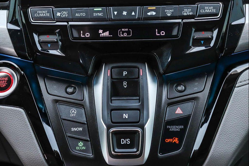 used 2023 Honda Odyssey car, priced at $35,585