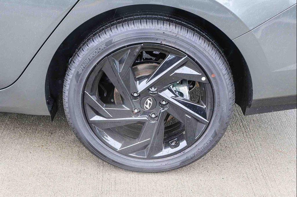 new 2026 Hyundai ELANTRA HEV car, priced at $28,340