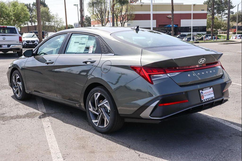new 2026 Hyundai ELANTRA HEV car, priced at $30,050