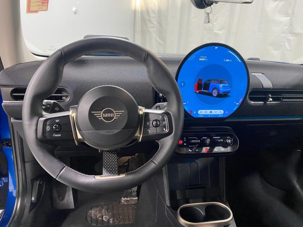 used 2025 MINI Hardtop car, priced at $27,995