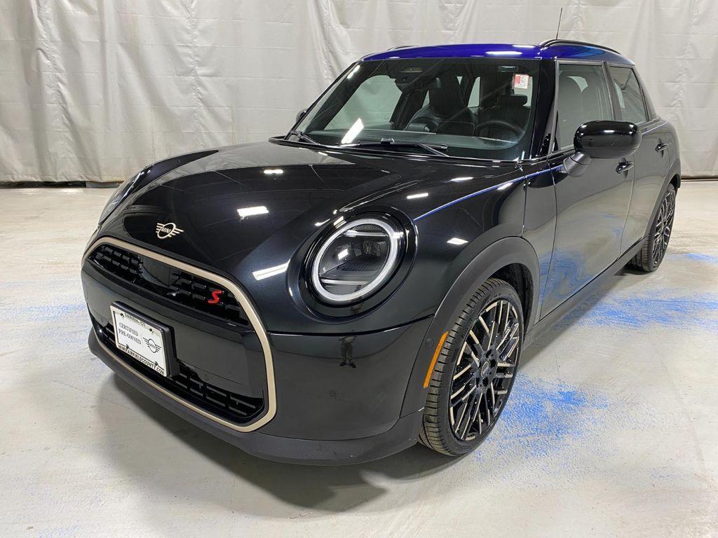used 2025 MINI Hardtop car, priced at $31,495