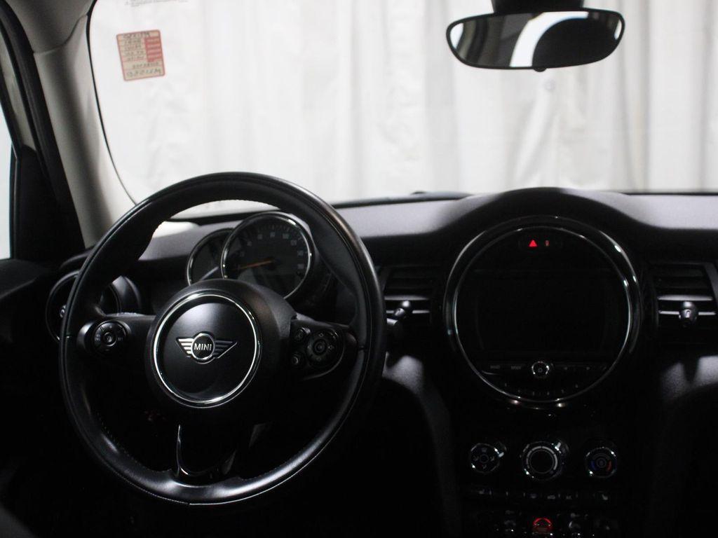 used 2021 MINI Hardtop car, priced at $18,495