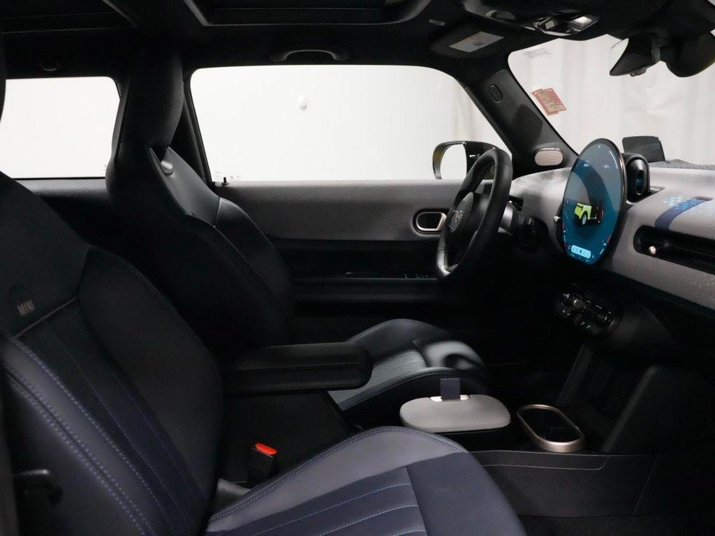 used 2025 MINI Hardtop car, priced at $30,995