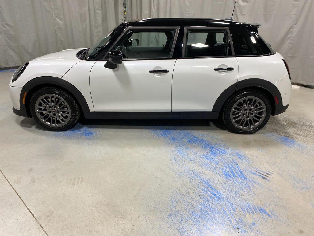 used 2025 MINI Hardtop car, priced at $29,495
