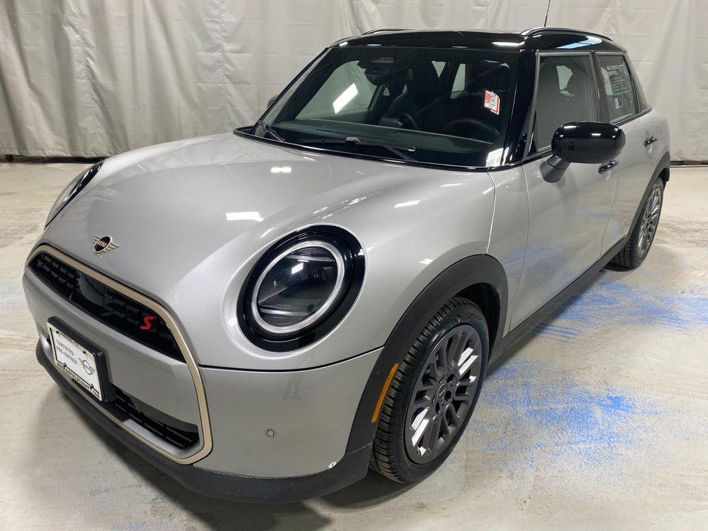used 2025 MINI Hardtop car, priced at $29,495