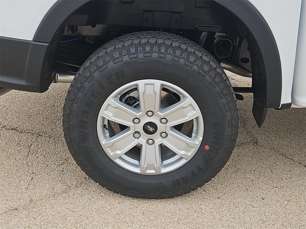 new 2025 Ford Ranger car, priced at $33,104