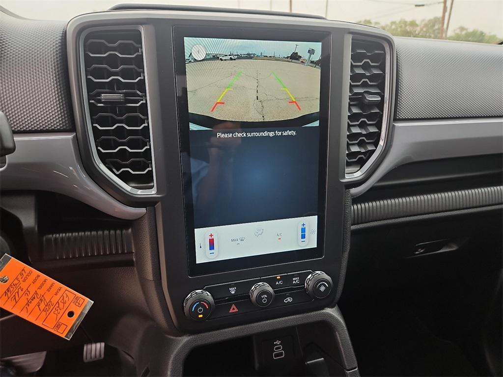 new 2025 Ford Ranger car, priced at $33,104