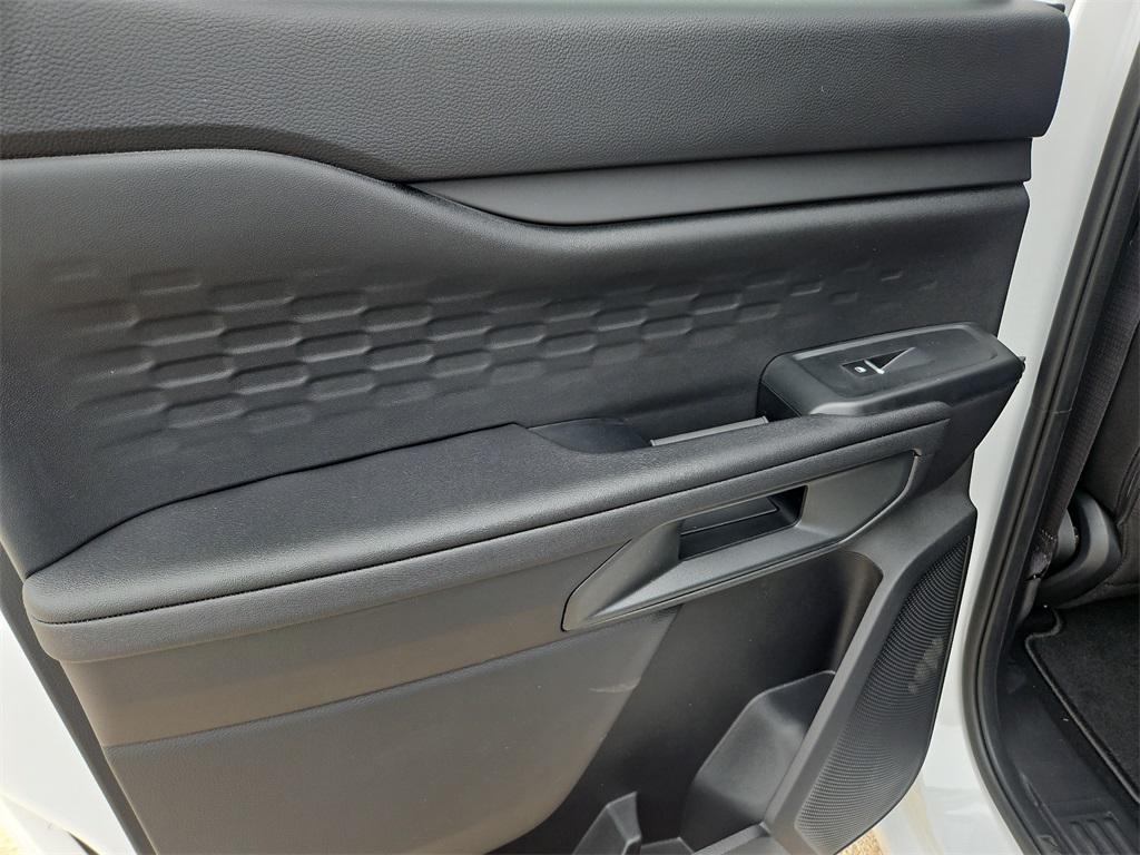 new 2025 Ford Ranger car, priced at $33,104