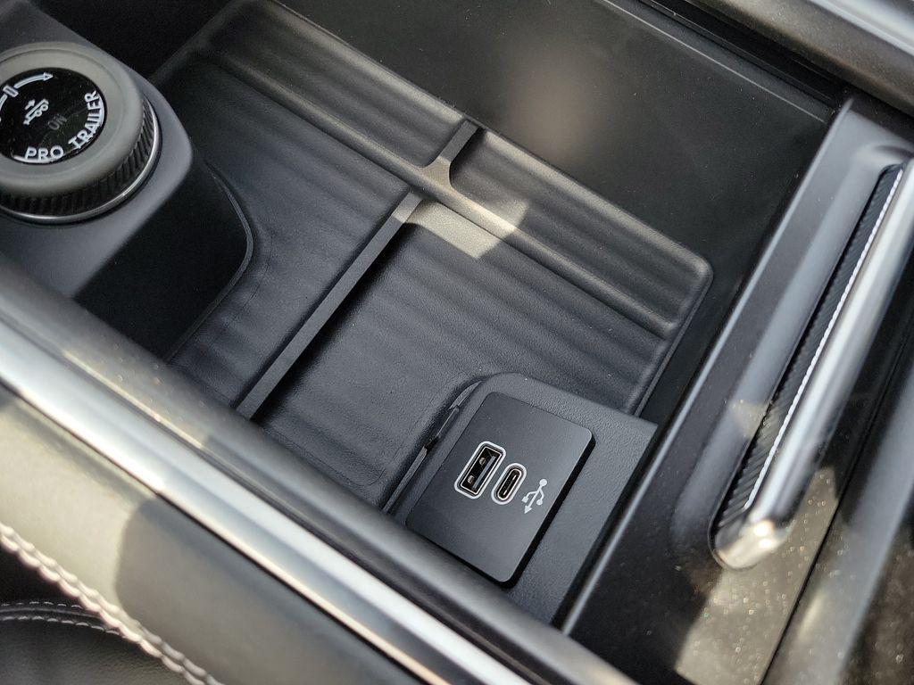 new 2026 Ford Expedition car, priced at $84,990