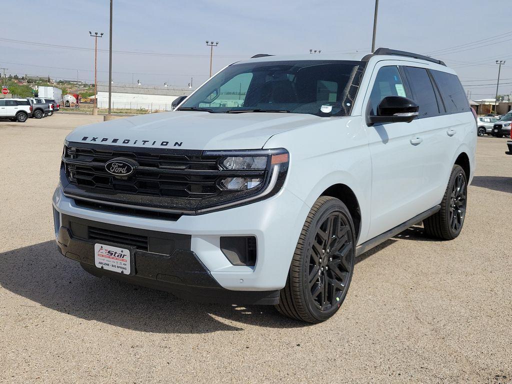 new 2026 Ford Expedition car, priced at $84,990