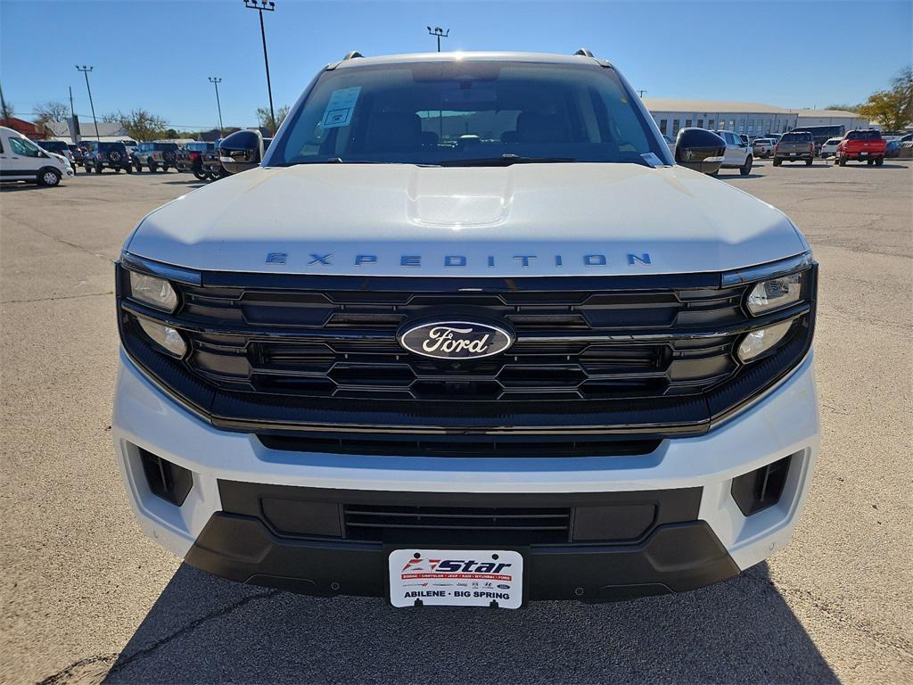 new 2025 Ford Expedition car, priced at $68,097