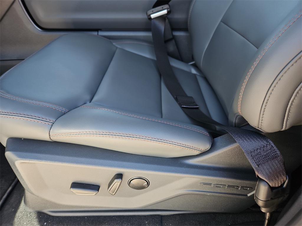 new 2025 Ford Expedition car, priced at $68,097