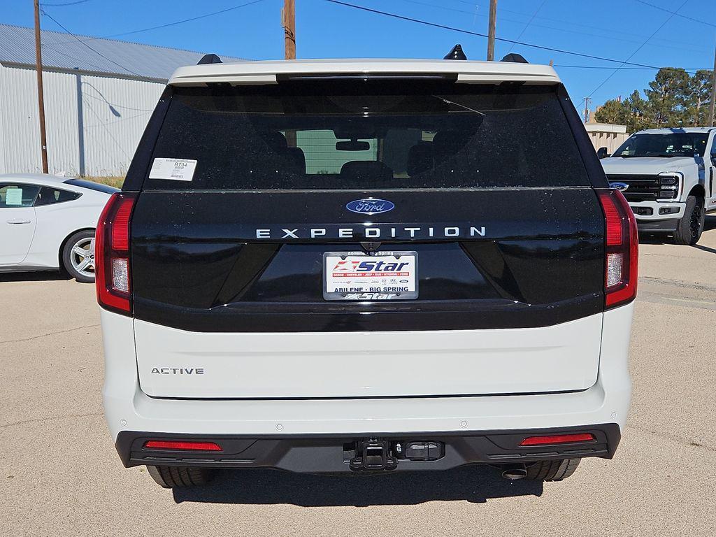 new 2025 Ford Expedition car, priced at $66,097