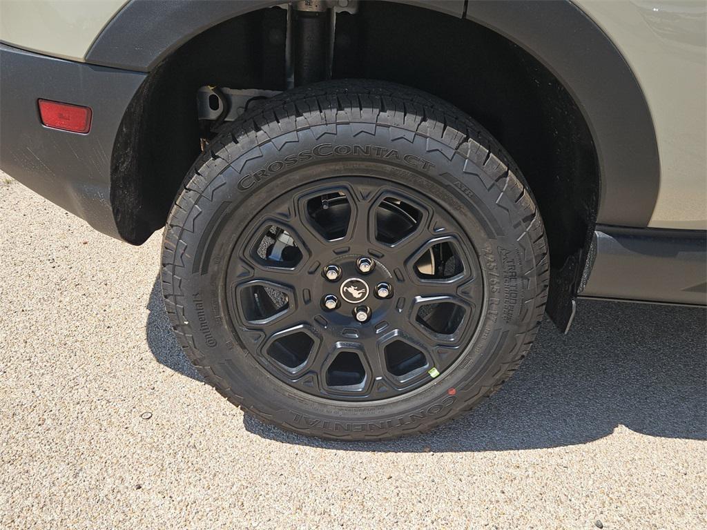 new 2025 Ford Bronco Sport car, priced at $39,400