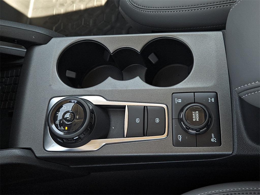 new 2025 Ford Bronco Sport car, priced at $39,400