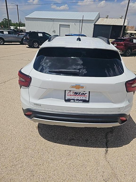 used 2025 Chevrolet Trax car, priced at $23,381